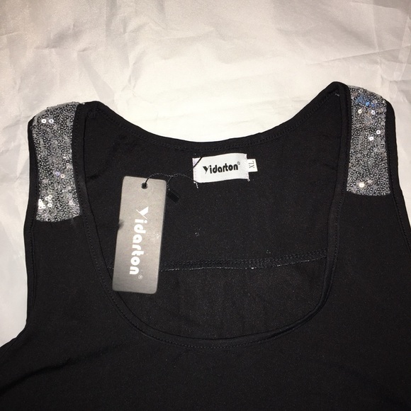 3/$15 Yidarton black sleeveless shirt size XL - Picture 2 of 3